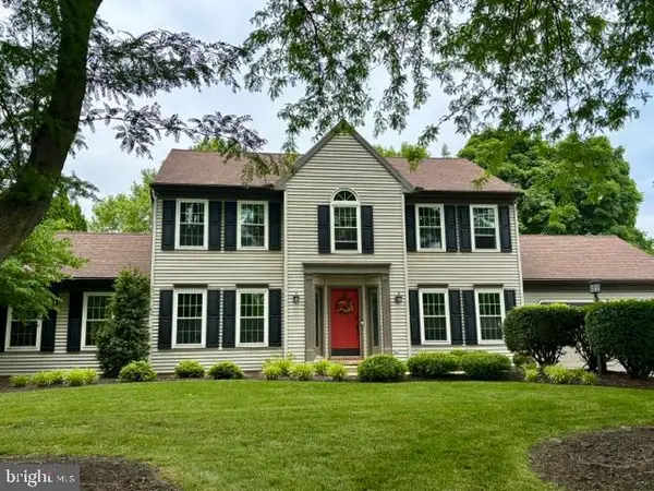 557 Magnolia Dr, LITITZ, PA 17543