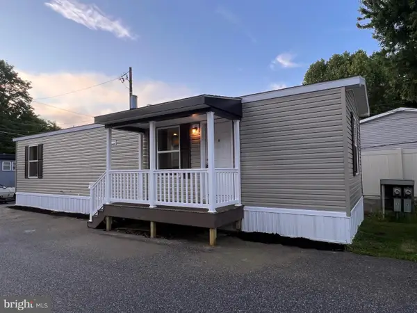 1136 Steinmetz Rd #7, EPHRATA, PA 17522