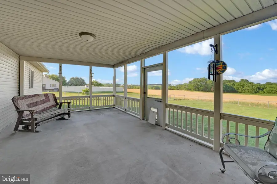 137 S Ronks Rd, Ronks, PA 17572 - #3