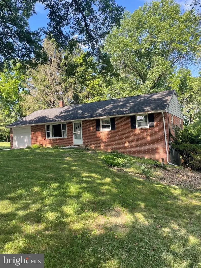 329 Fairview Dr, Lititz, PA 17543 - #2