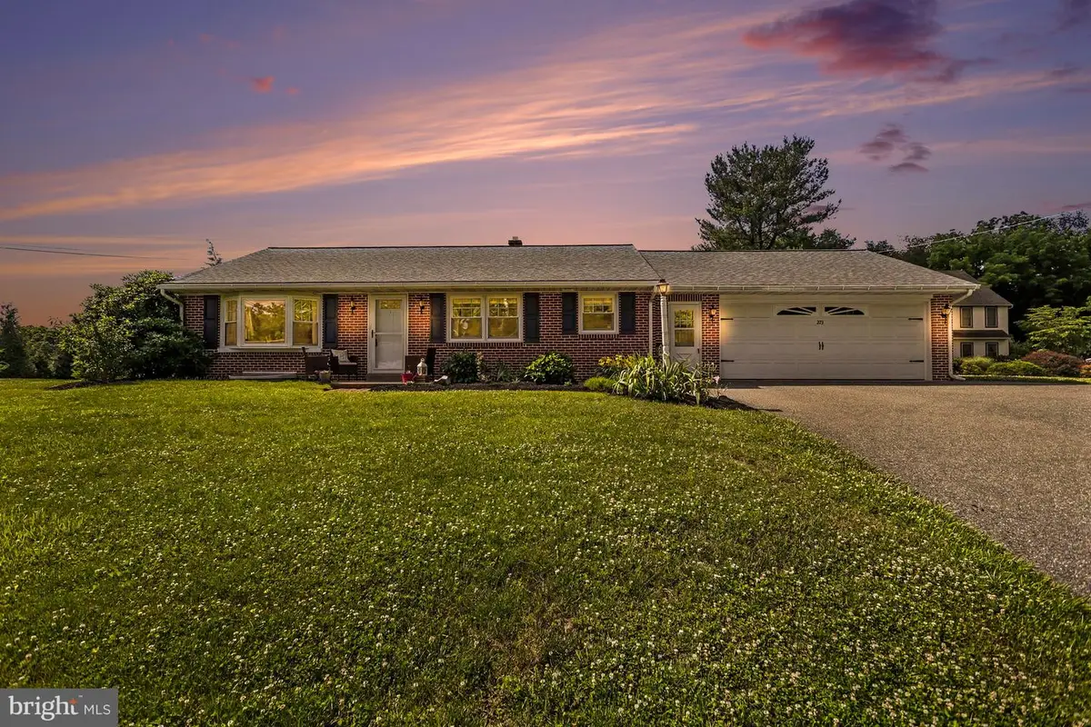 273 W Penn Grant Rd, Willow Street, PA 17584 - #1