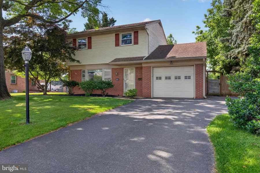 1620 Stevens St, East Petersburg, PA 17520 - #3