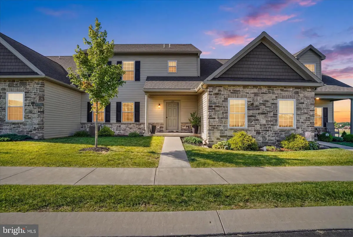 140 Ridgefield Dr, Elizabethtown, PA 17022 - #1