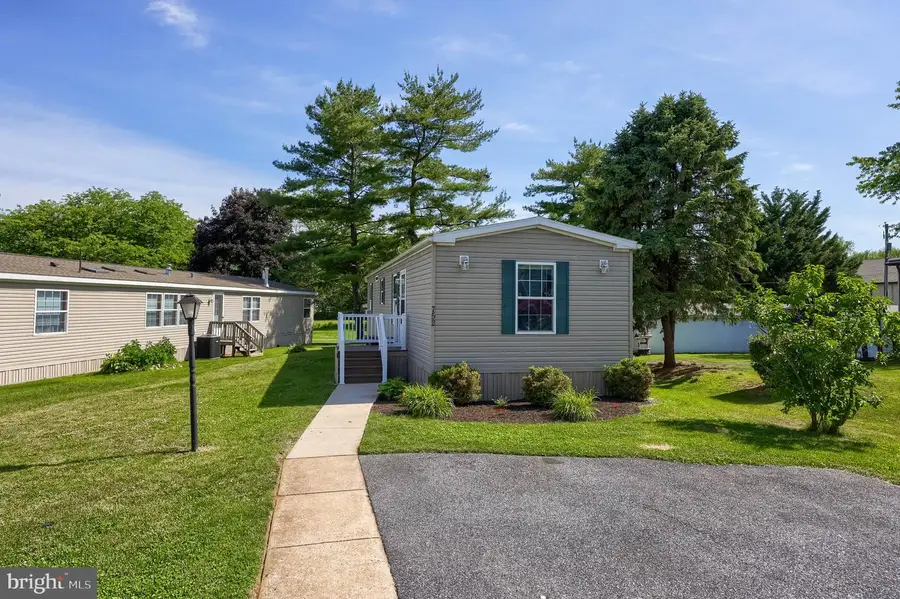 752 Sherry Ln, Lancaster, PA 17601 - #3