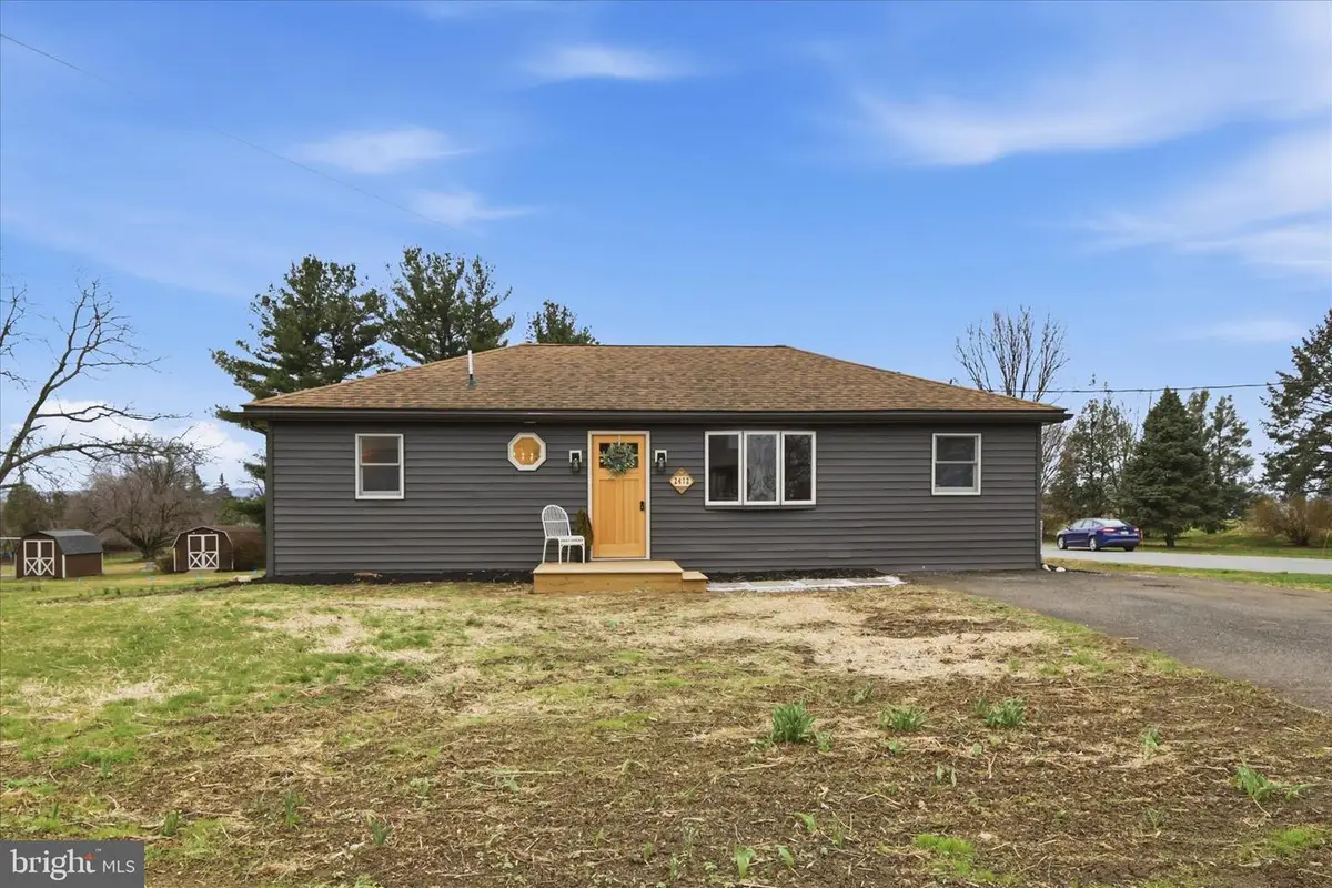 2472 Leaman Rd, Ronks, PA 17572 - #1