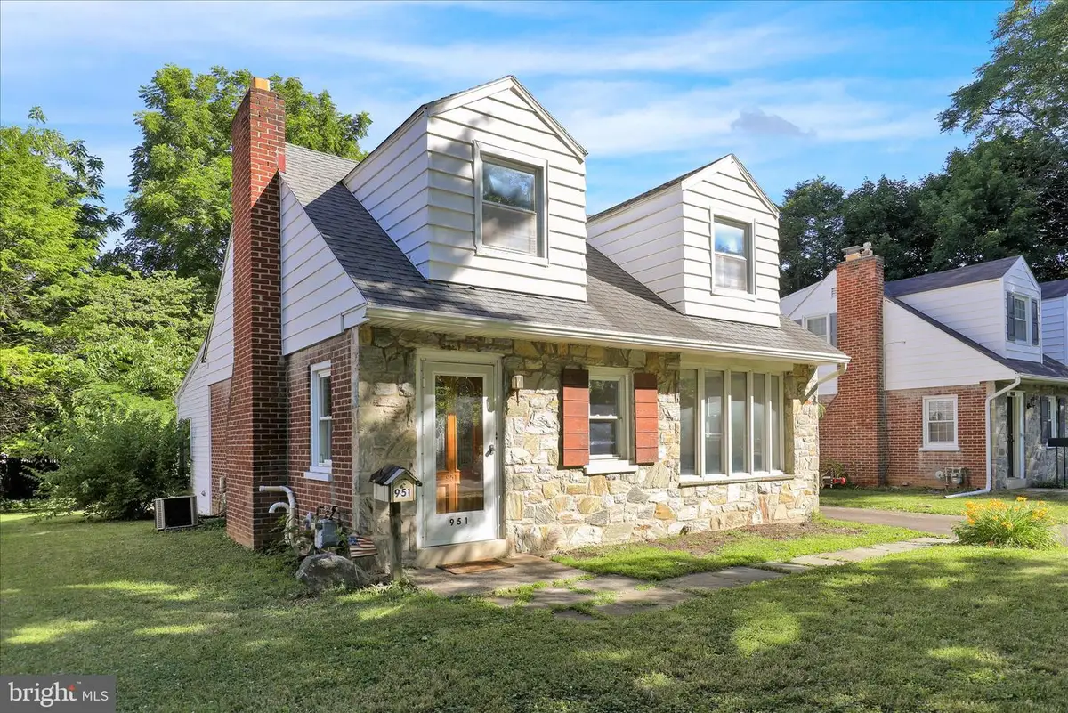 951 New Holland Ave, Lancaster, PA 17601 - #1