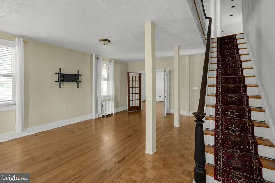 564 W Maple Grove Rd, Denver, PA 17517 - #3