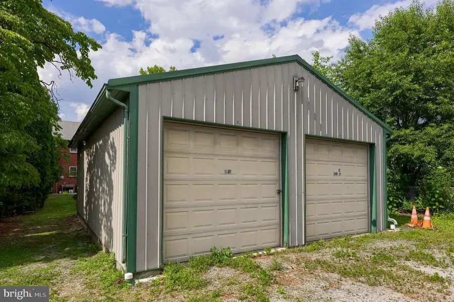 1240 Manor St, Columbia, PA 17512 - #2