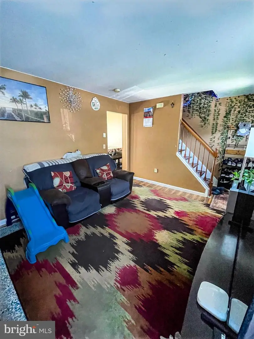 250 Heatherwood Dr, Ephrata, PA 17522 - #2