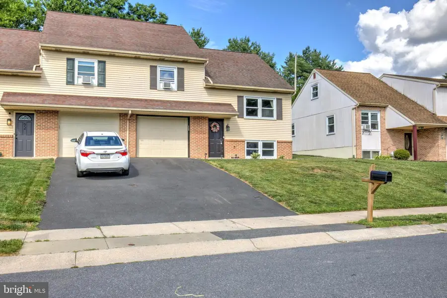 94 Marion Ter, Ephrata, PA 17522 - #3