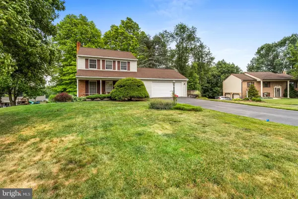 9 Audubon Cir, STEVENS, PA 17578