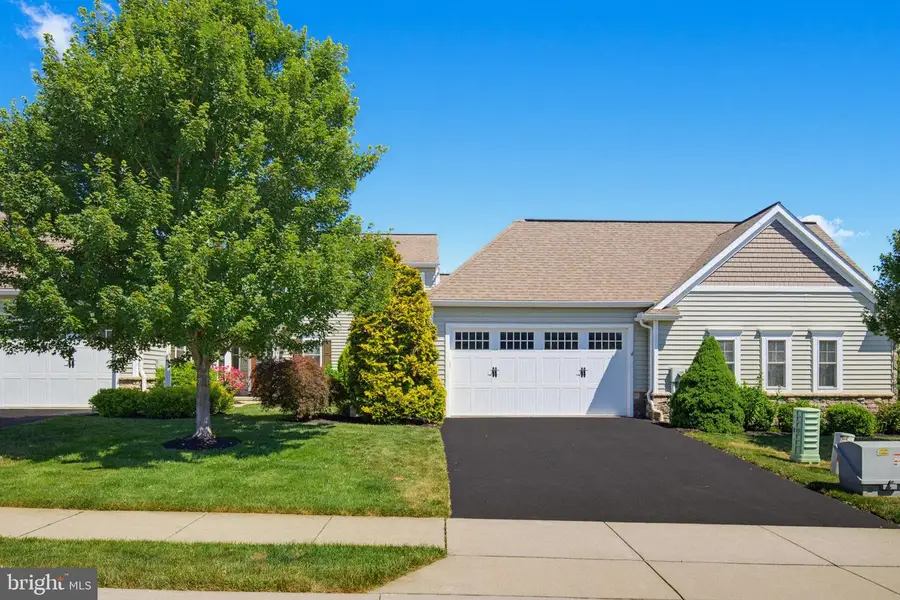 347 English Ivy Dr, Lititz, PA 17543 - #3