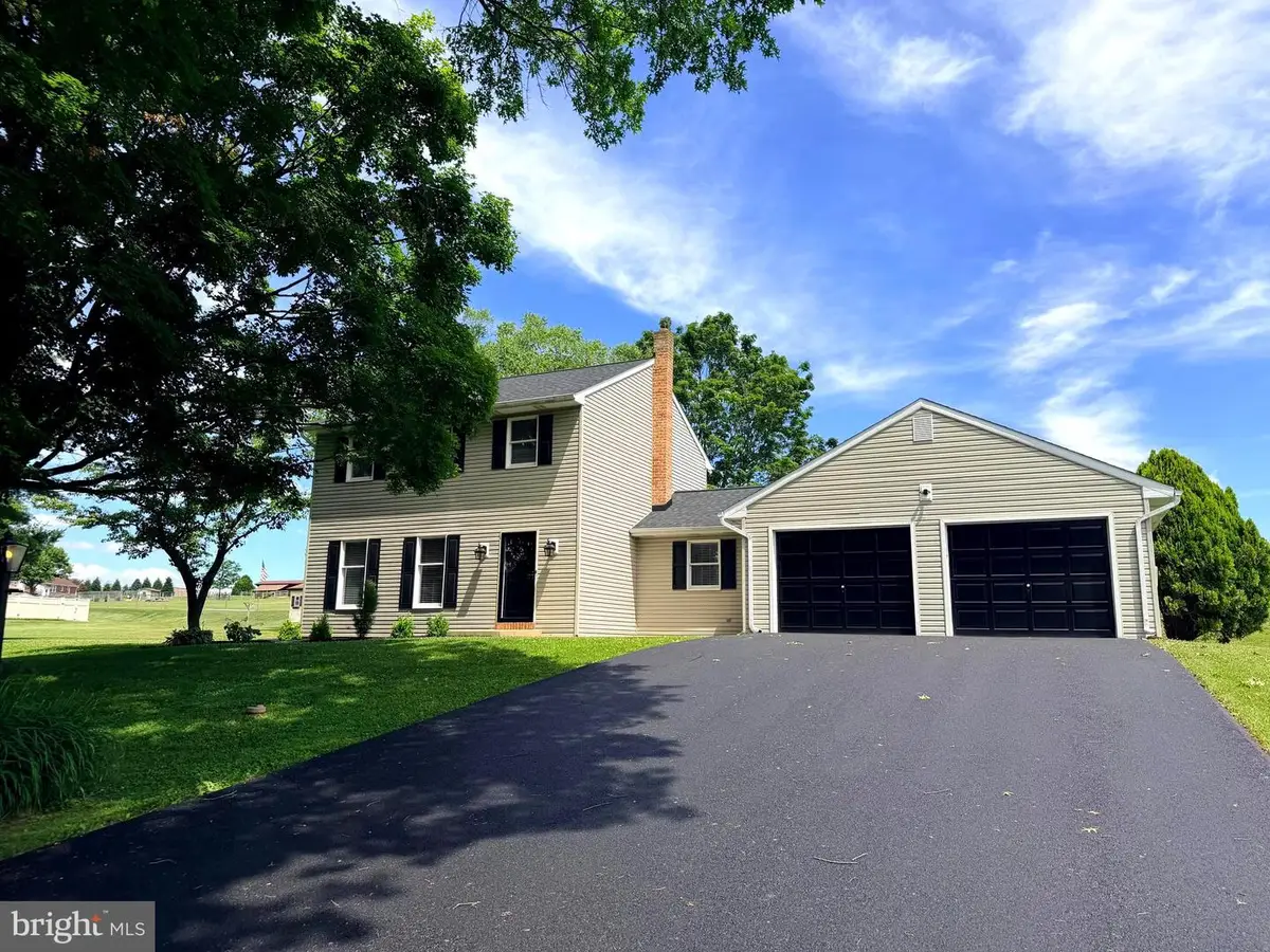 23 Sherrard Dr, Willow Street, PA 17584 - #1