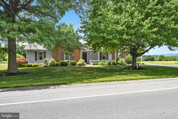 75 Reinholds Rd, REINHOLDS, PA 17569