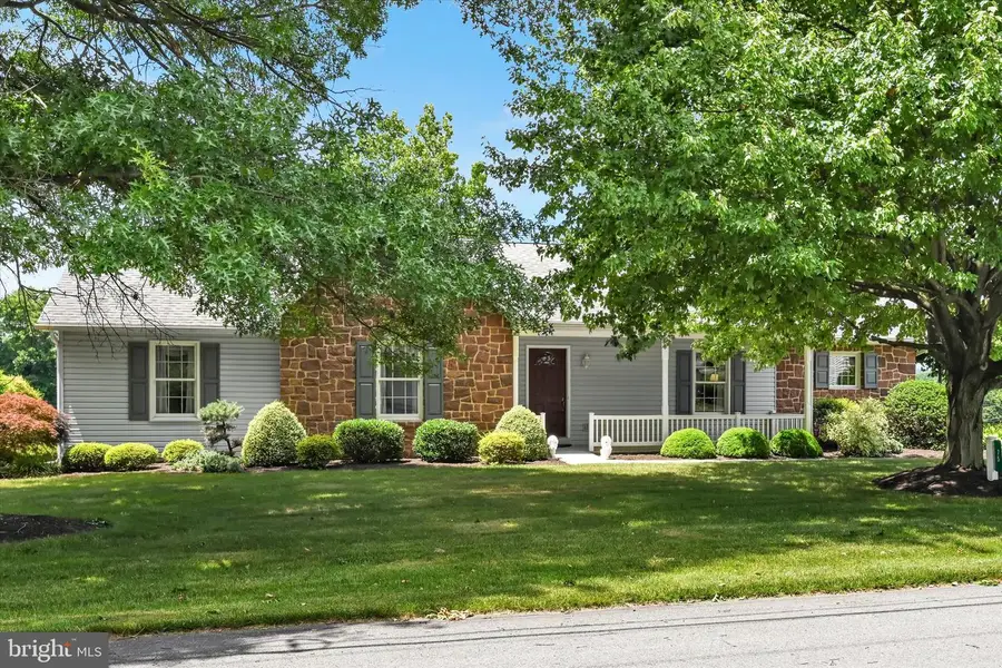 75 Reinholds Rd, Reinholds, PA 17569 - #2