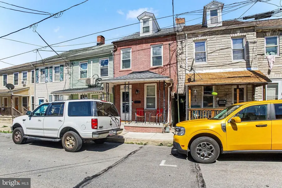 235 Perry St, Columbia, PA 17512 - #3
