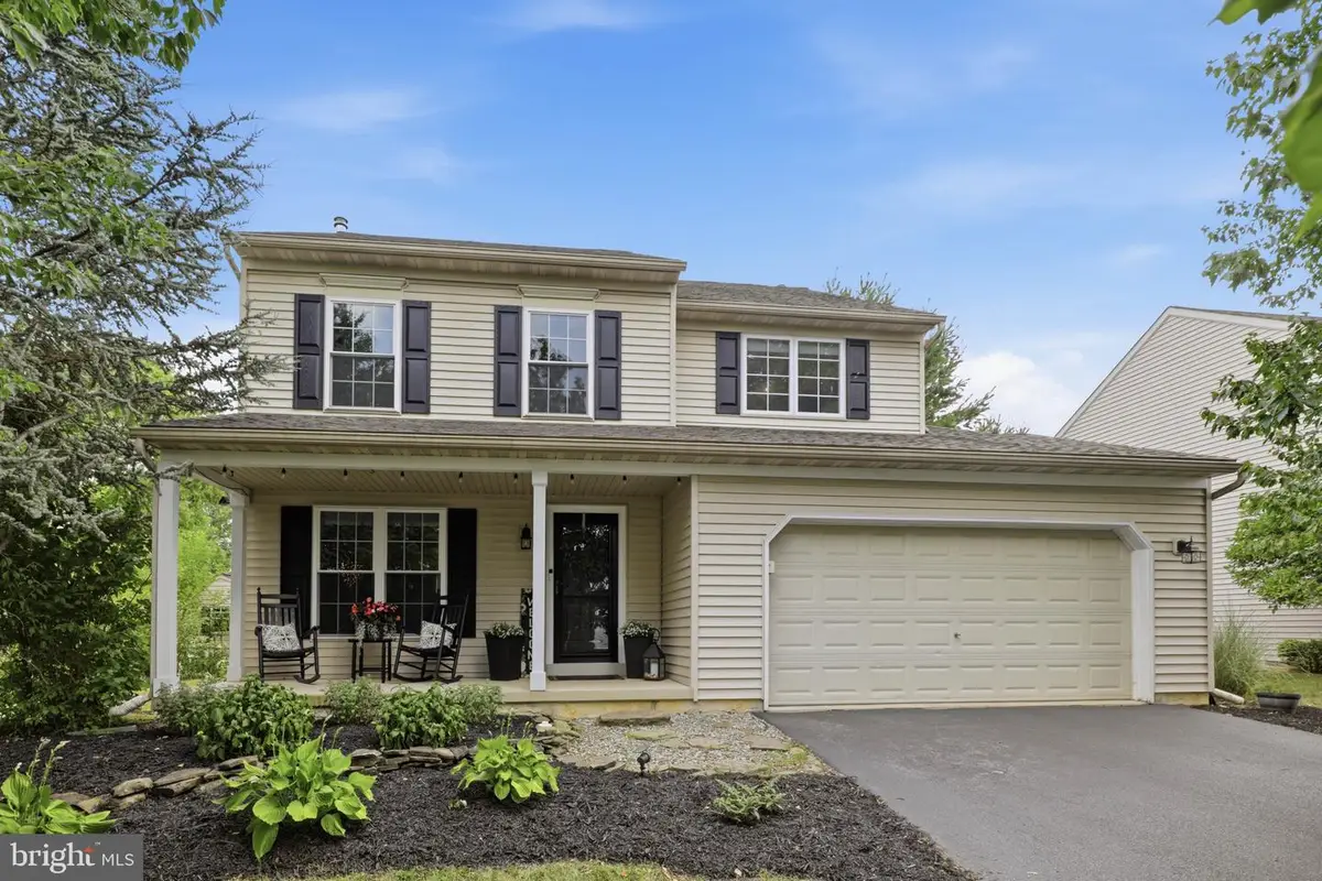 230 Cambridge Ln, Lititz, PA 17543 - #1