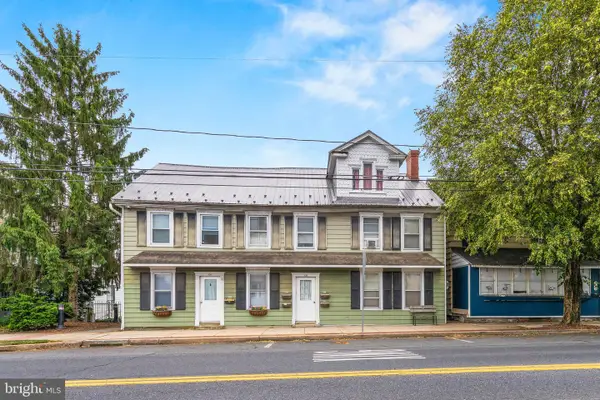128 E Main St, MOUNT JOY, PA 17552