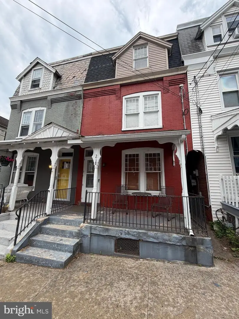 218 N Pine St, Lancaster, PA 17603 - #2