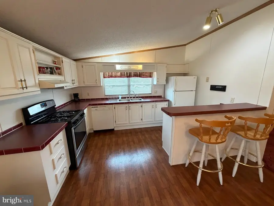 215 Pheasant Ridge Cir, Lancaster, PA 17603 - #2