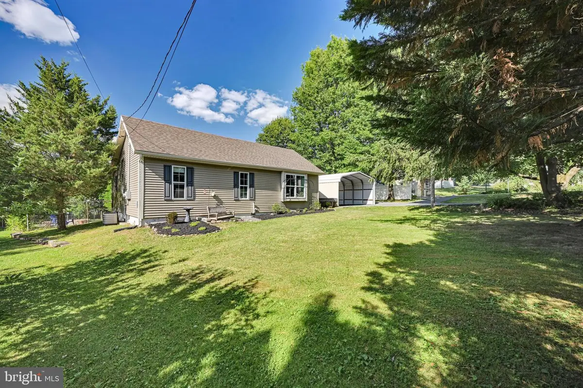 403 W 28th Division Hwy, Lititz, PA 17543 - #1