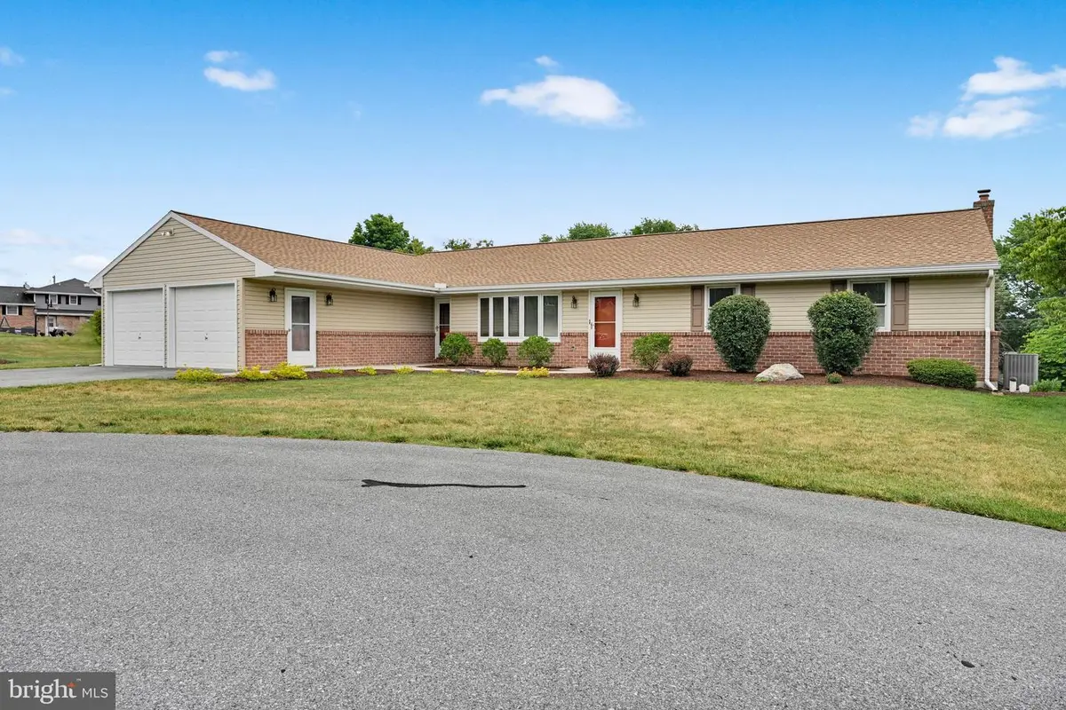 765 Brandt St, Manheim, PA 17545 - #1