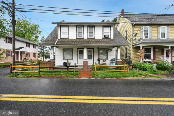 37-39 Mechanic St, REINHOLDS, PA 17569