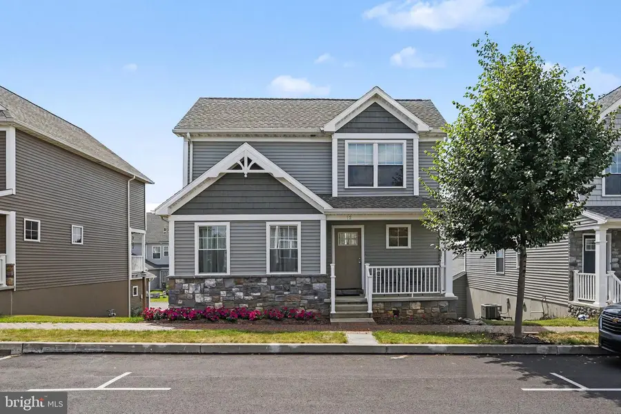 12 Pacific Blvd, Ephrata, PA 17522 - #2
