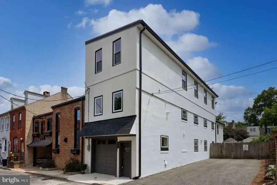 234 E Fulton St, Lancaster, PA 17602 - #2