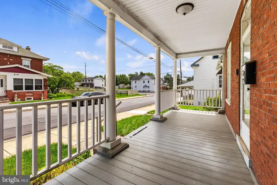 214 N Hanover St, Elizabethtown, PA 17022 - #3