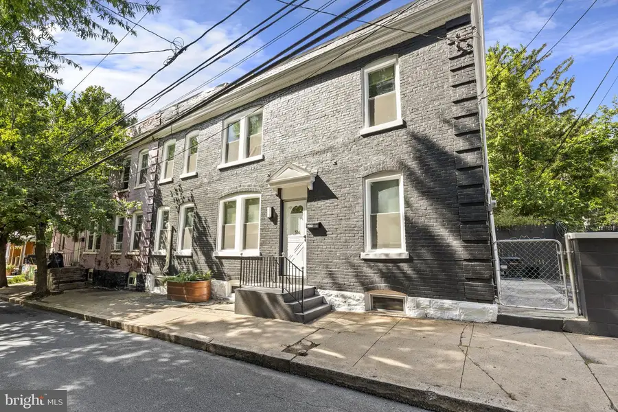 514 Pershing Ave, Lancaster, PA 17602 - #2