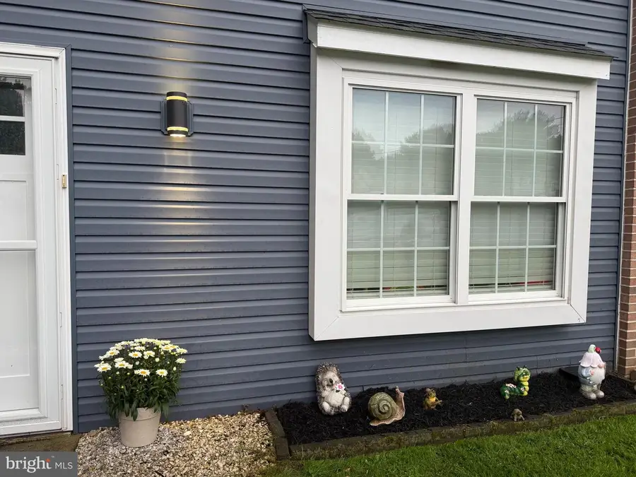 620 Bernhard Ave, Mount Joy, PA 17552 - #2