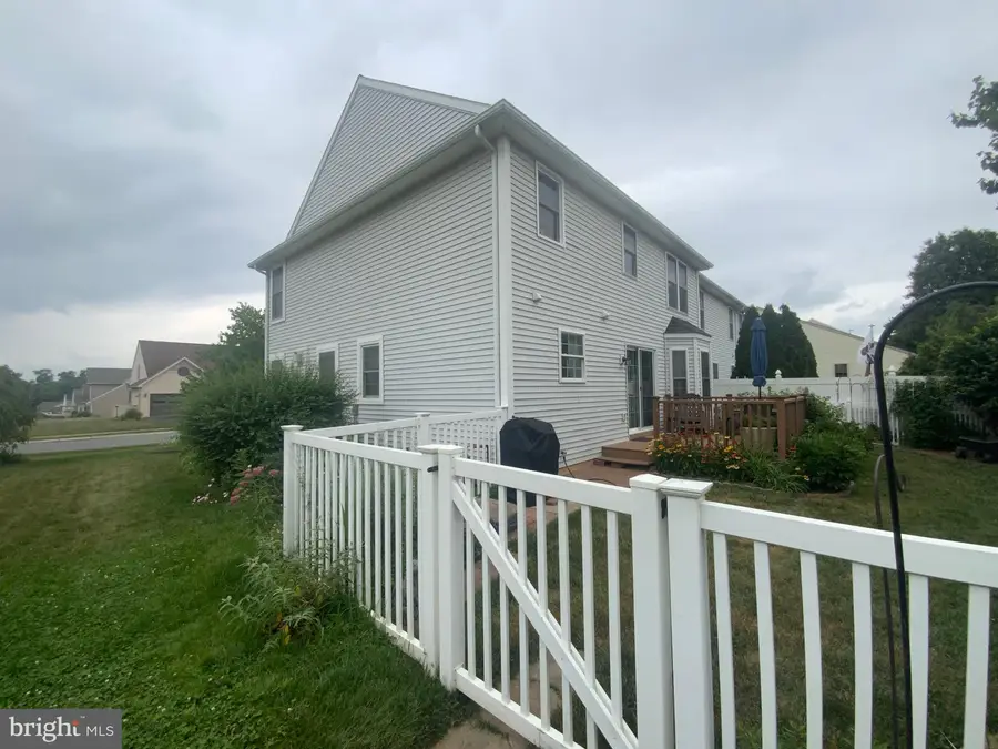 4339 Green Park Dr, Mount Joy, PA 17552 - #2