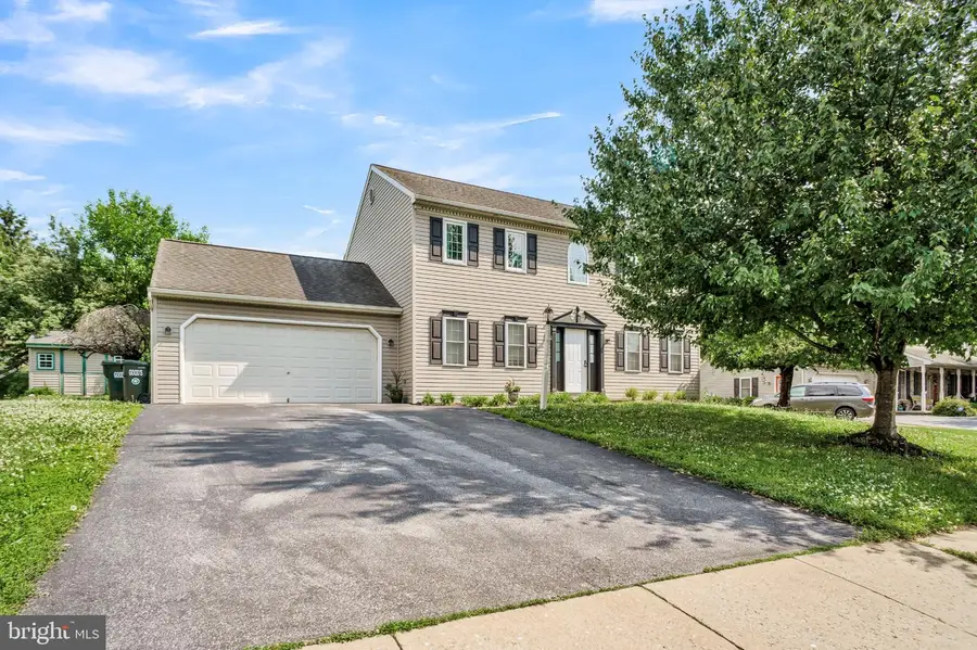 1279 Cedar Ave, East Earl, PA 17519 - #2