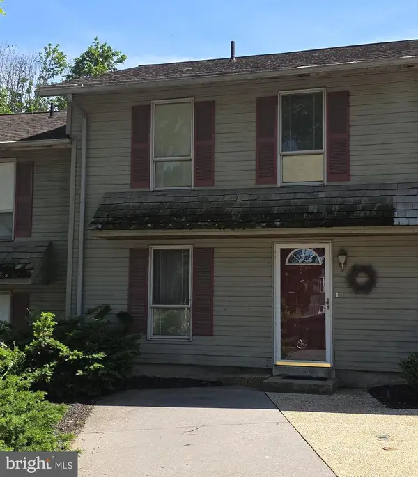 543 Cloverbrook Dr, EPHRATA, PA 17522