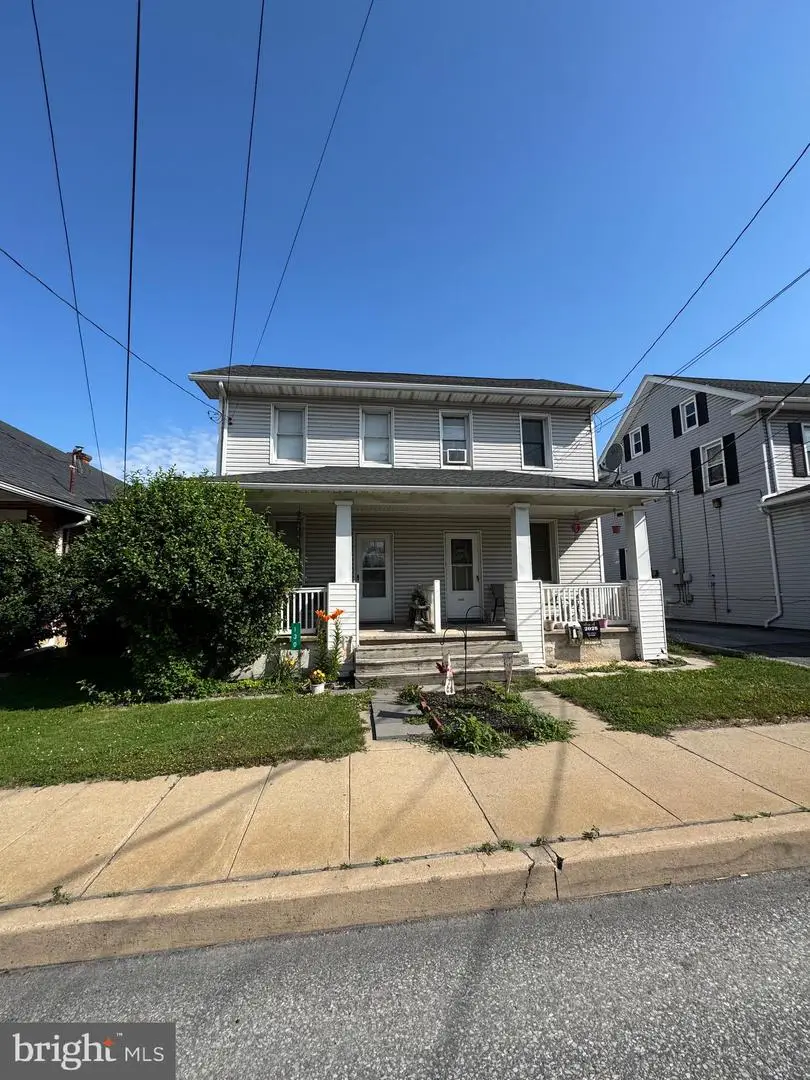 130-132 E State St, Quarryville, PA 17566 - #1