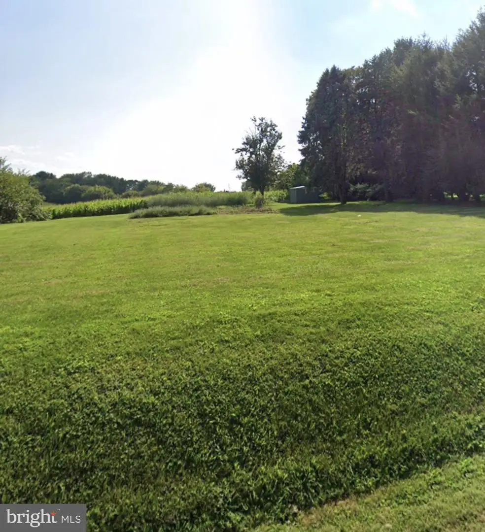 4 Hoover Rd, Lancaster, PA 17603 - #1