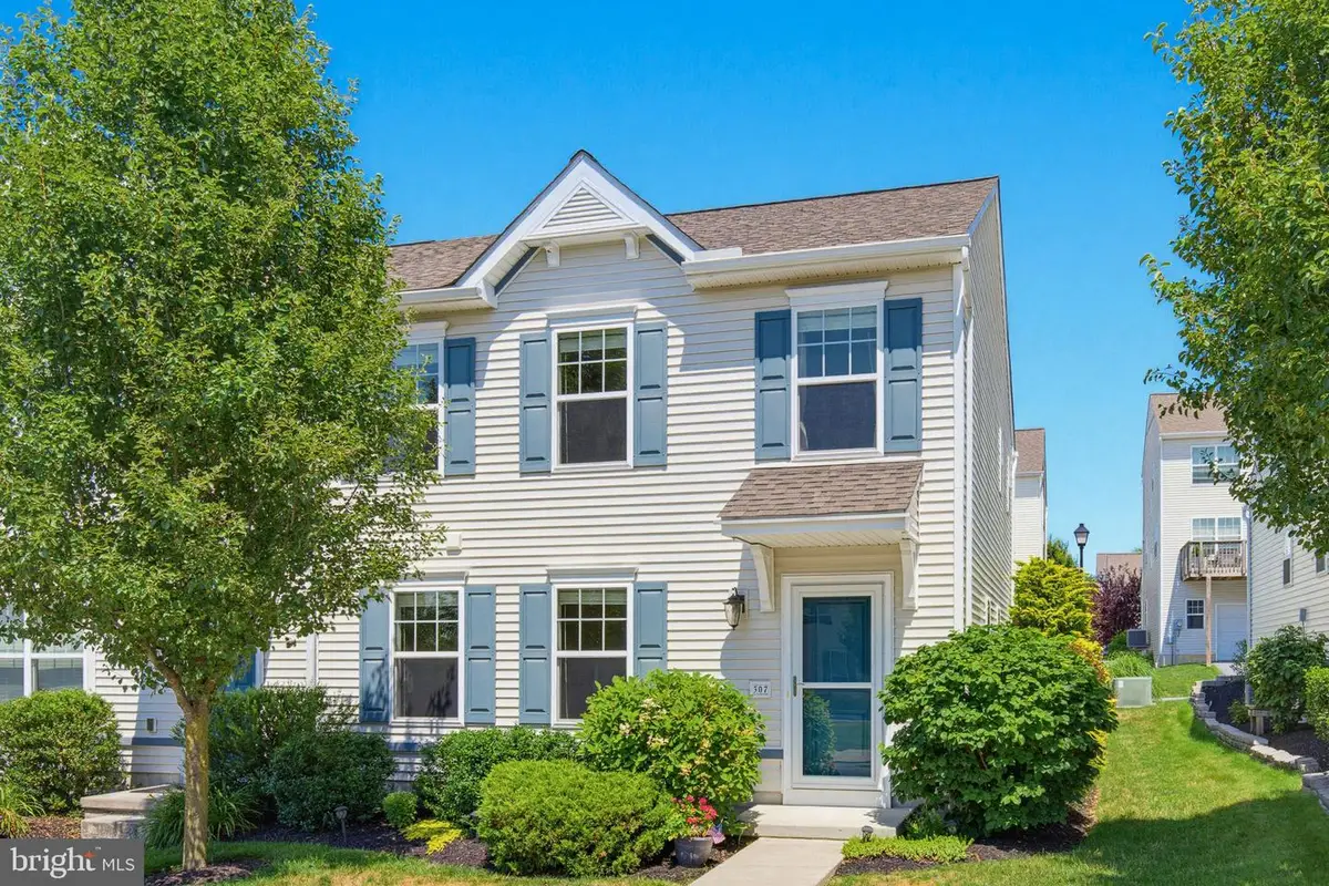 307 Cabot Cir, Willow Street, PA 17584 - #1