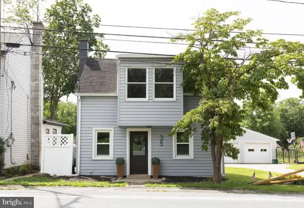 35 Penn St, WASHINGTON BORO, PA 17582