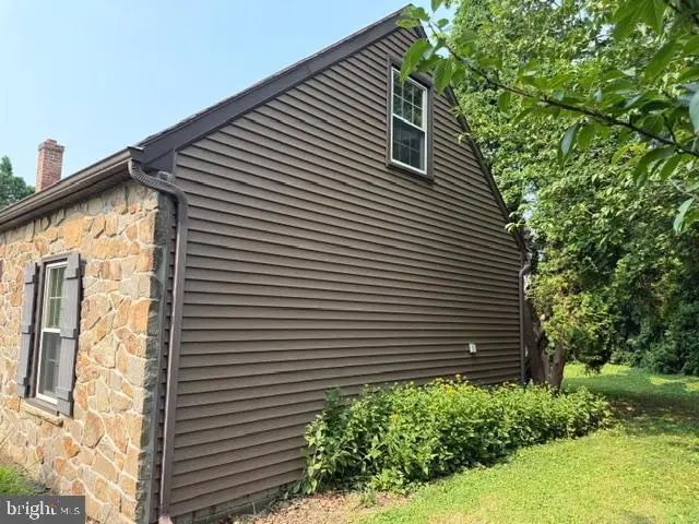 319 Carol Lynn Dr, Willow Street, PA 17584 - #3