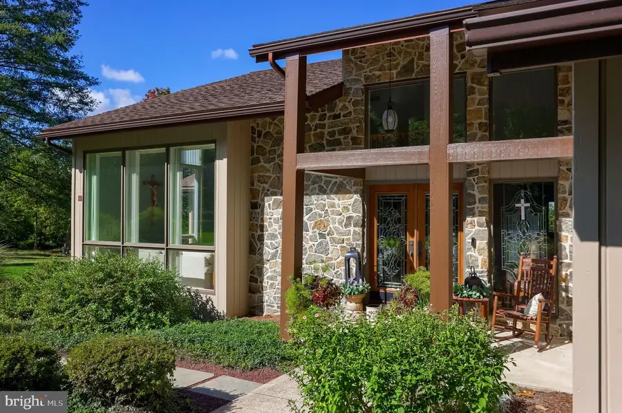 148 Forest Ln, Elizabethtown, PA 17022 - #3