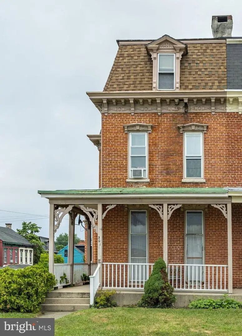 301 Chestnut St, Columbia, PA 17512 - #2