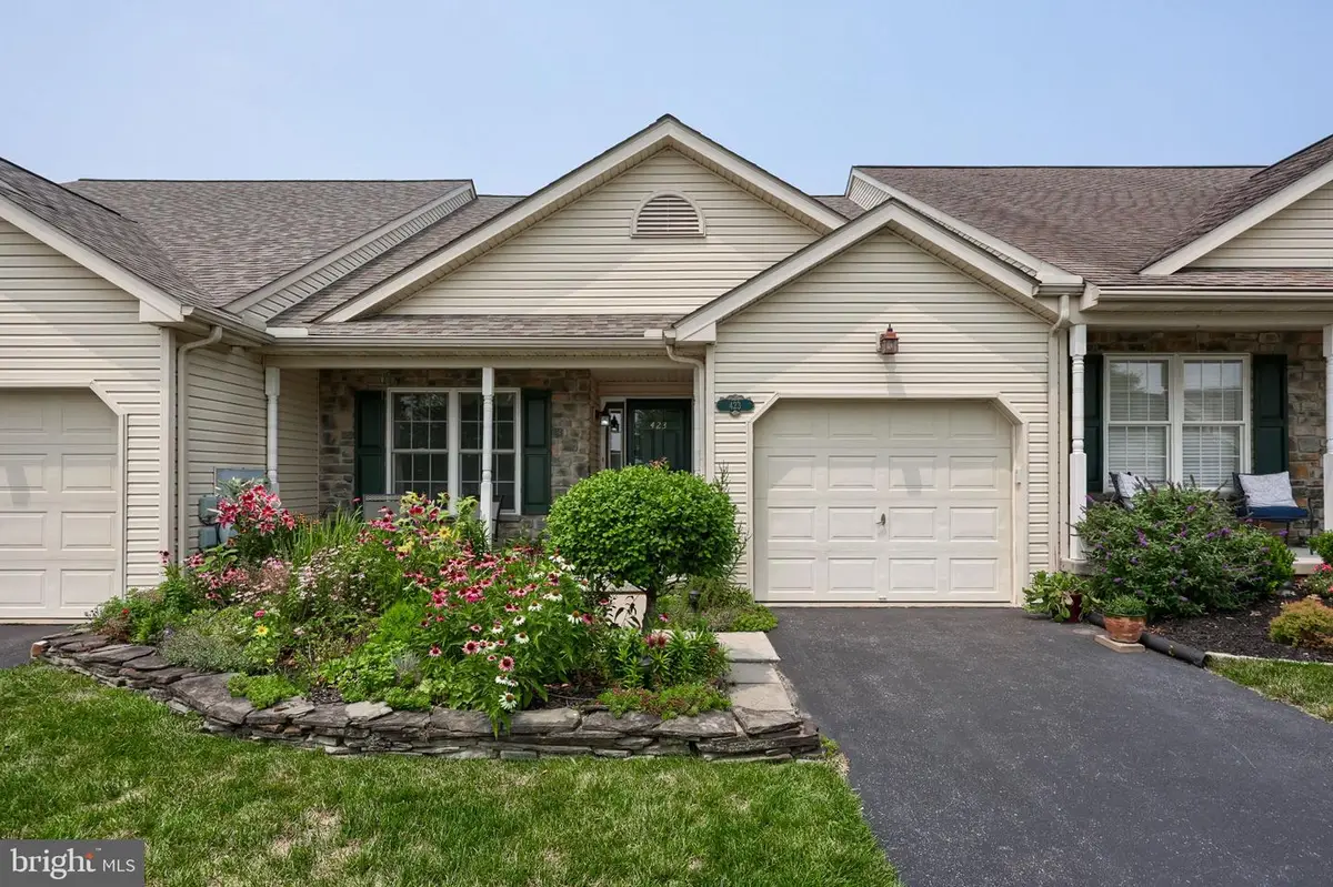 423 Thrush Dr, Manheim, PA 17545 - #1