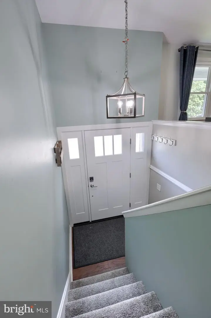 116 Oxford Dr, Lititz, PA 17543 - #3