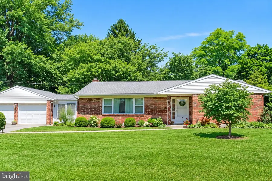 625 Hampden Rd, Elizabethtown, PA 17022 - #3