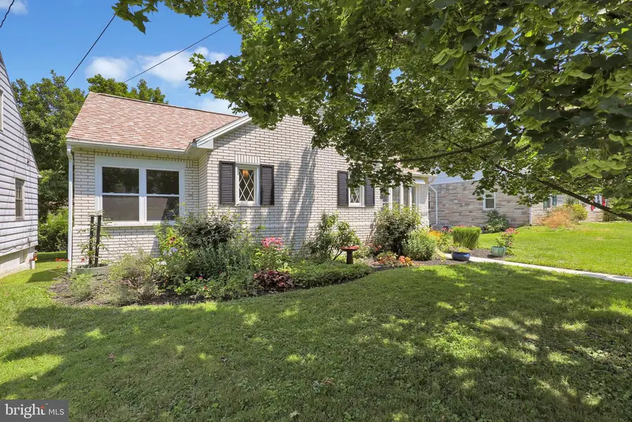 1815 Temple Ave, Lancaster, PA 17603 - #2