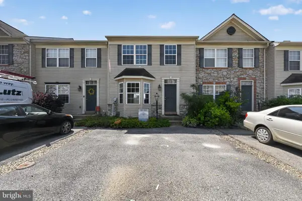 145 Knollwood Rd, MILLERSVILLE, PA 17551