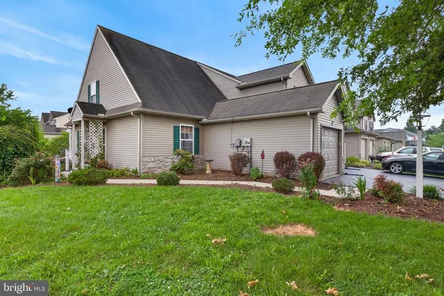 31 Tumbling Run, Lititz, PA 17543 - #2
