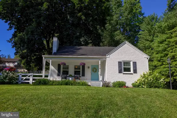218 School House Rd, LANCASTER, PA 17603