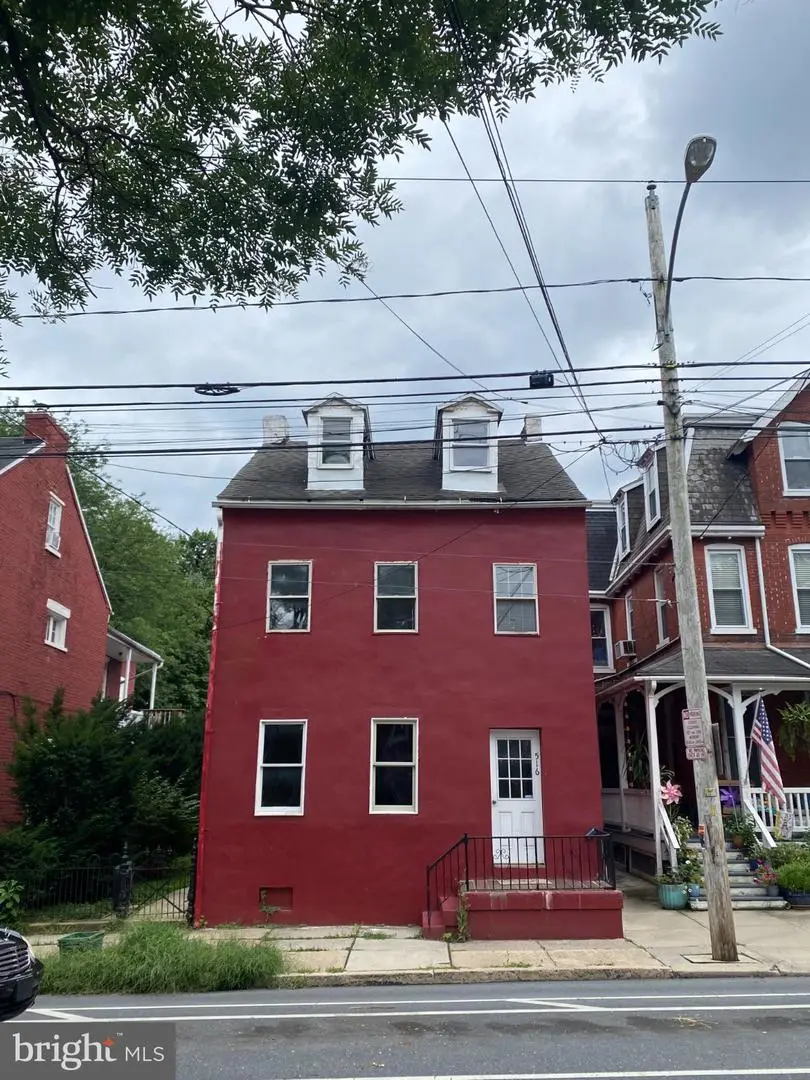 516 W Walnut St, Lancaster, PA 17603 - #1